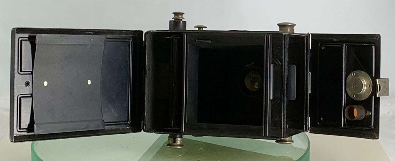 Voigtländer Brillant Tlr Box Camera, Anastigmat Voigtar 1:9 7,5 cm,from 1932#35410