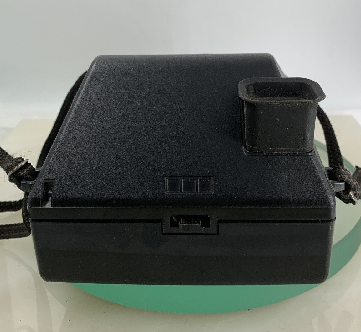 Vintage Kodak EK100 Instant Camera WITH BAG - MADE IN USA - TESTED - 2027