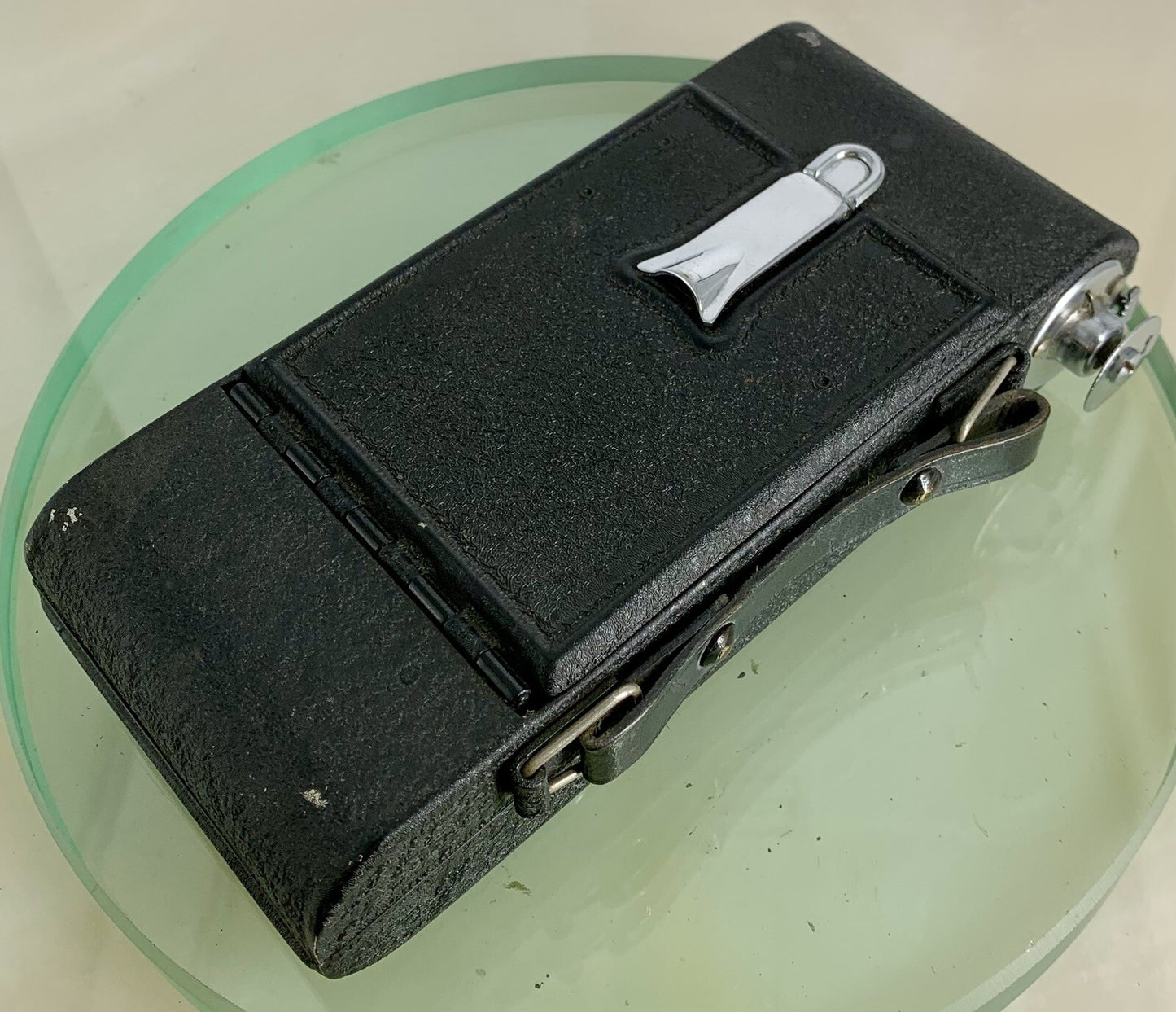 VINTAGE KERSHAW EIGHT-20 PENGUIN BLACK MADE IN ENGLAND FOLDING CAMERA TESTED-3267