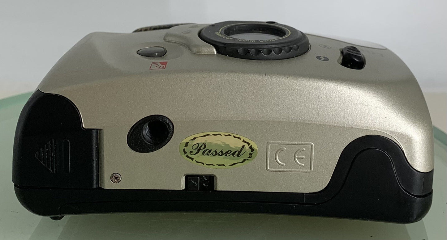 Praktica Sport SP301 32mm Fixed Focus Motor wind Camera with Case - TESTED - 7898