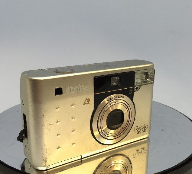Konica Revio Z2 - Compact Film Camera. Used . Good condition. 24-48mm #1115
