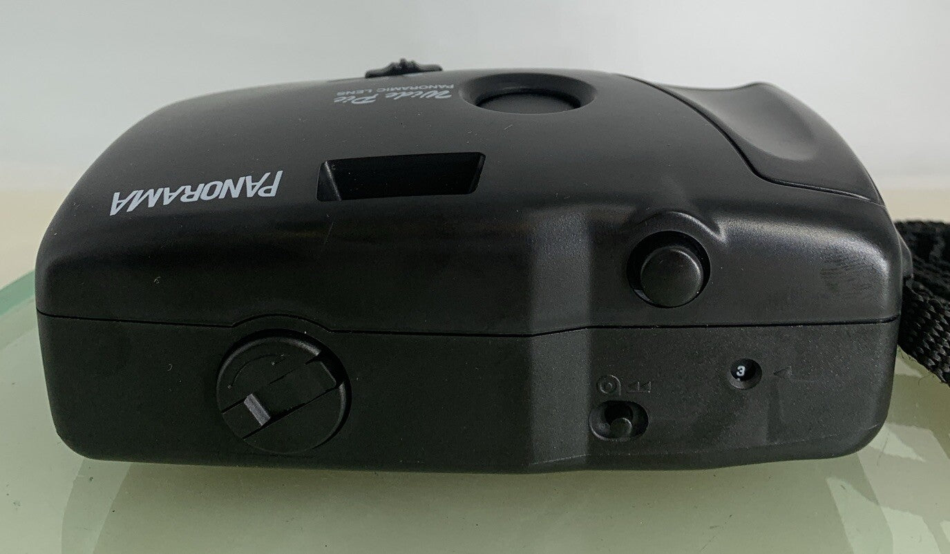 Panorama Wide Pic 35mm Film Point and Shoot FILM Camera BLACK TESTED - 8457