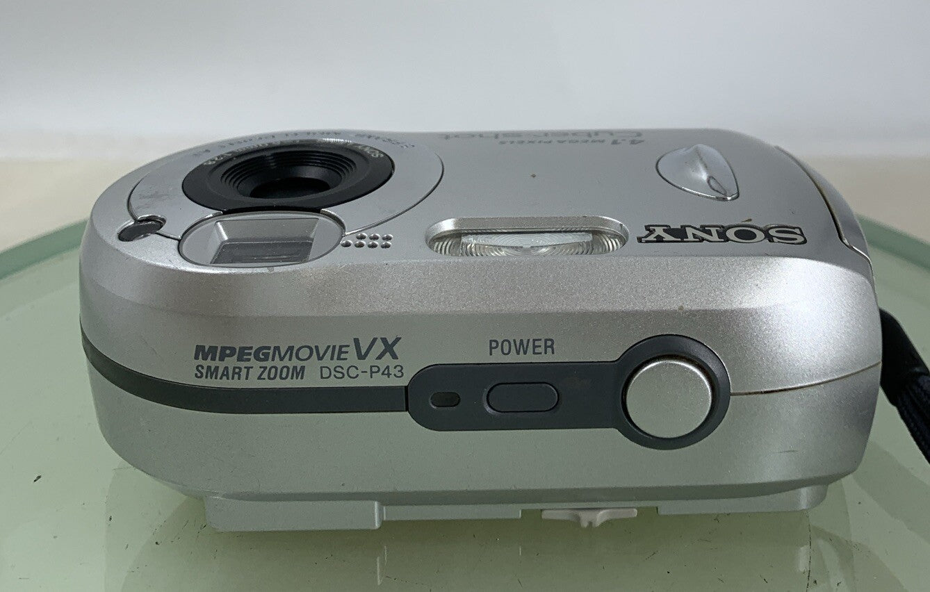 Sony Digital Camera Cybershot DSC-P43 4.1MP SILVER NO CHARGER TESTED - 6737