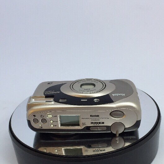 KODAK ADVANTIX F600 QUARTZ DATE~PANORAMA APS FILM CAMERA WITH 30-60MM LENS #3384
