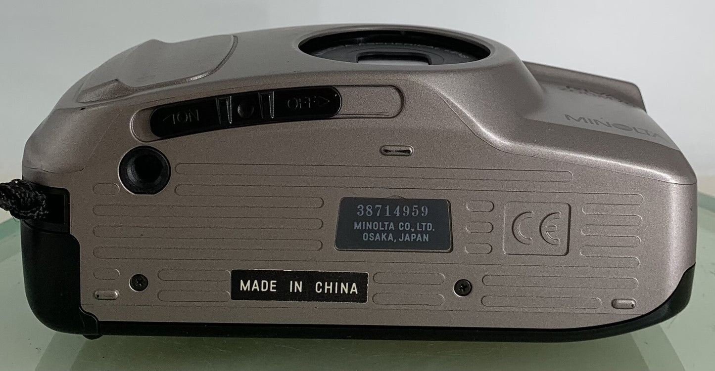 Minolta AF Riva zoom 70 POINT AND SHOOT FILM CAMERA GREY NOBATTERY-TESTED - 8437