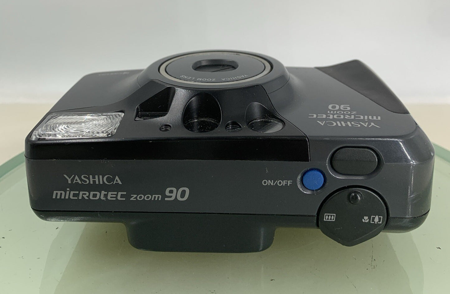Yashica Microtec Zoom 90 35mm FILM POINT AND SHOOT CAMERA BLACK TESTED - 2457