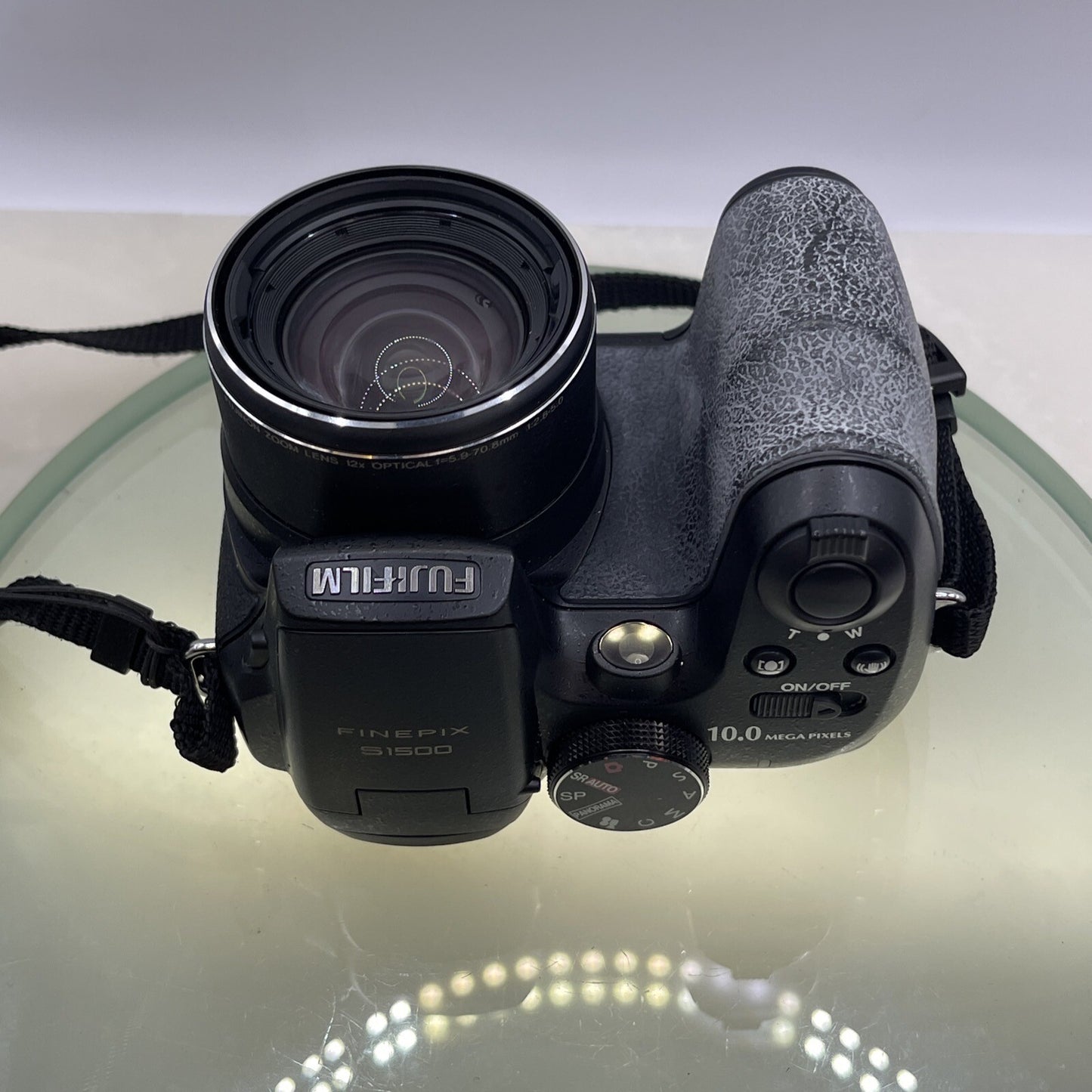 FujiFilm FinePix S1500 10MP 12x Zoom Mini SLR Style Bridge Camera Tested #7497