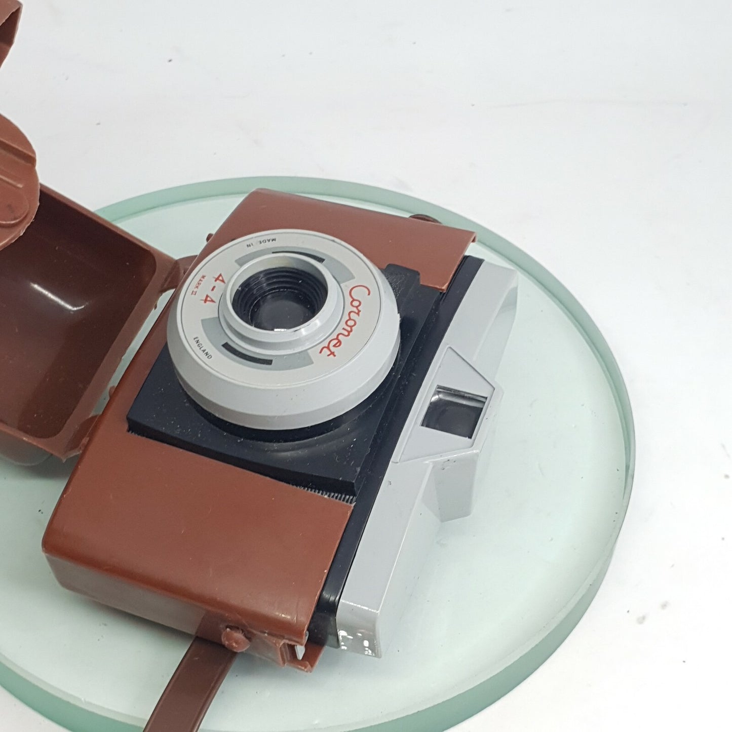 Coronet 4 - 4 Mark II. Plastic 127 Film Camera, Made In 1960's England. #544