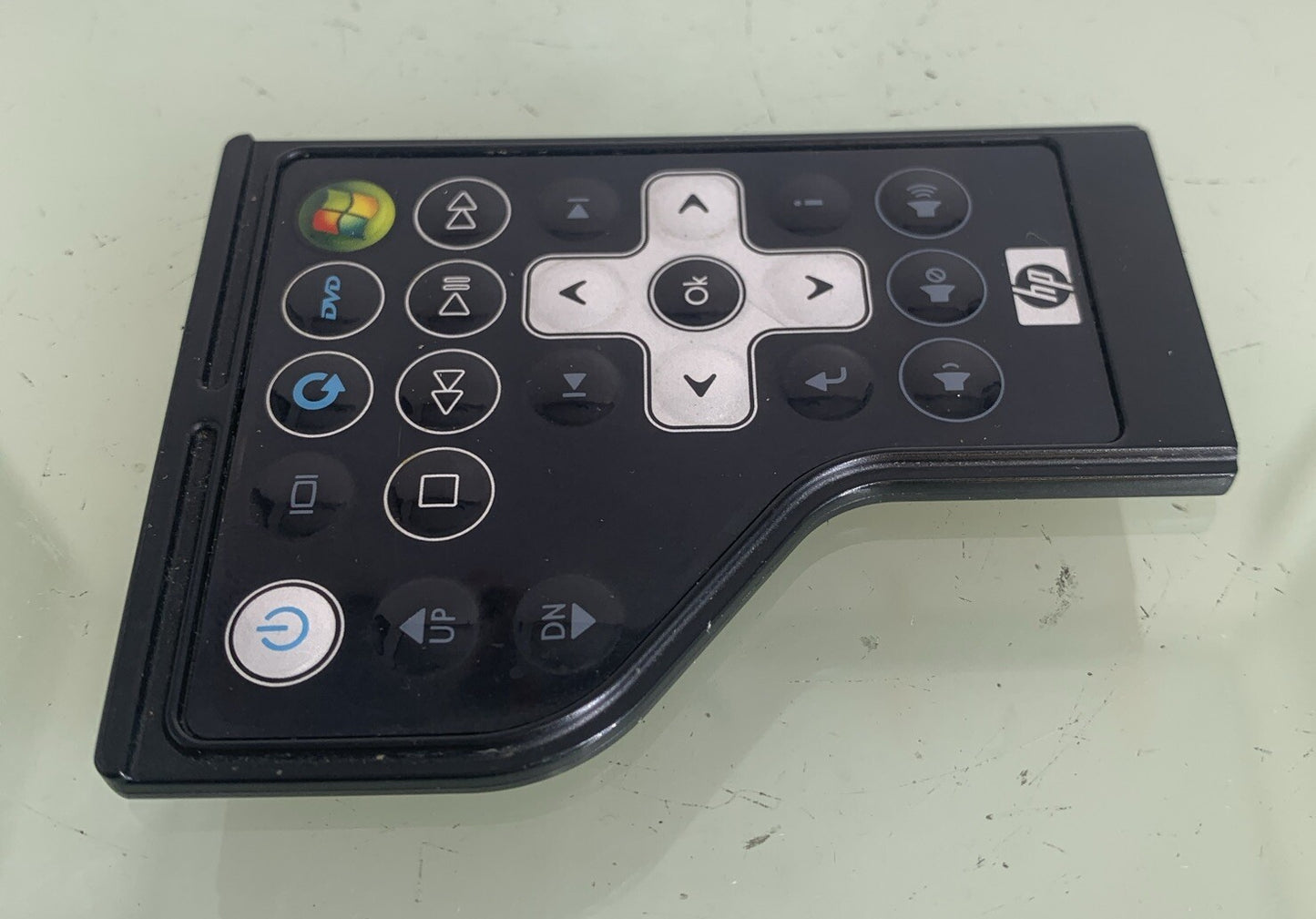 Genuine HP Laptop DVD Remote Control RC1762302/00 BLACK CLEAN AND TESTED - 1444
