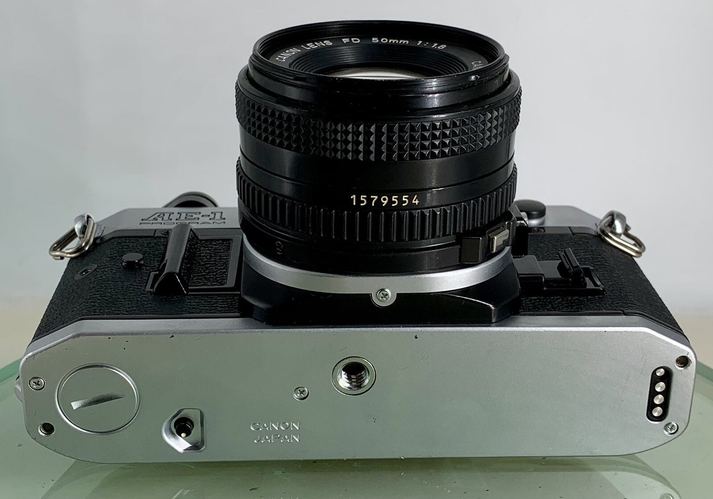 Canon AE-1 Program 35mm SLR Film Manual Camera + Canon 50mm F/1.8 FD Lens +# 2009