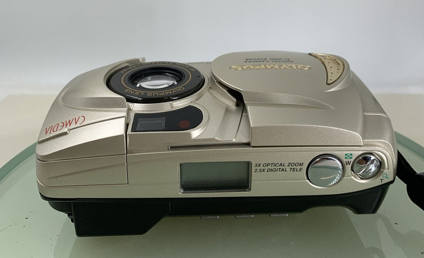 Olympus Camedia C-990 Zoom 2.1MP DIGITAL CAMERA + COVER SILVER TESTED - 4777