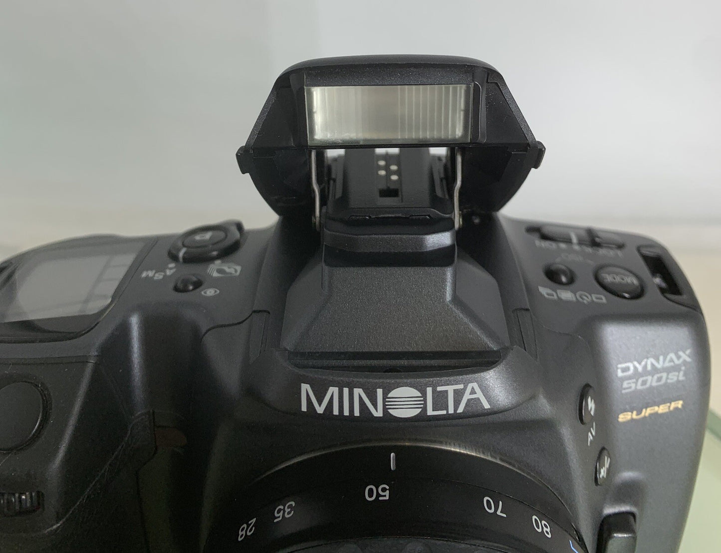 Minolta Dynax 500si Super 35mm SLR camera With AF 28-80mm Lens + Tested - 22110