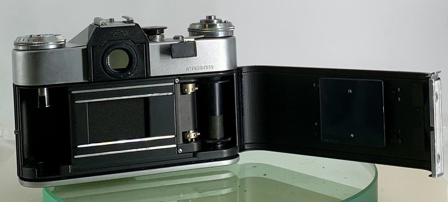 Very Rare ZENIT E POINT AND SHOOT FILM CAMERA+HELIOS-44-2 LENS+SILVER+TESTED-1419