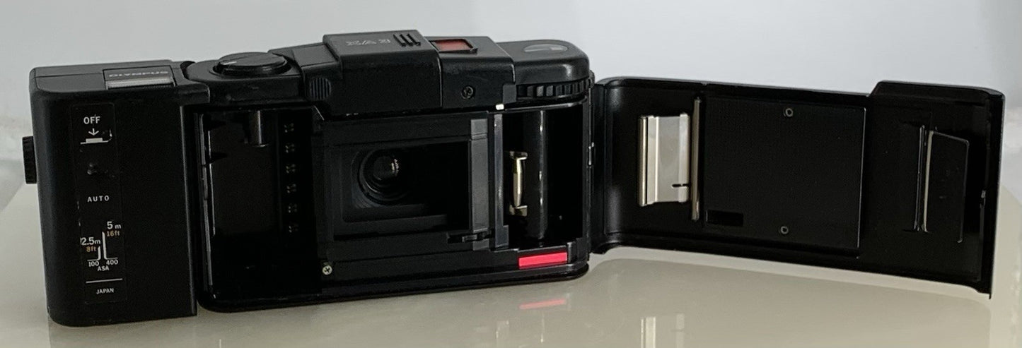 Olympus XA 3 DX 35mm Film Camera with Zuiko 35mm F/3.5 Lens-Excellent+TESTED#1378