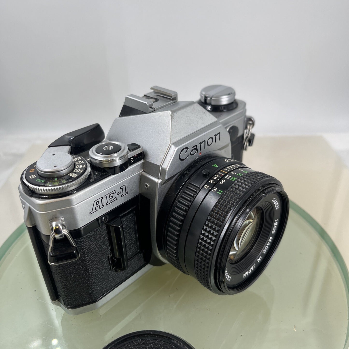 Canon AE-1 35mm SLR Film Manual Camera + Canon 50mm F/1.8 FD Lens Like A-1 #74510