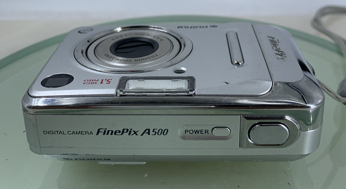 Fujifilm FinePix Digital Camera A500 5.1MP SILVER NOCARD NO CHARGER TESTED - 5757