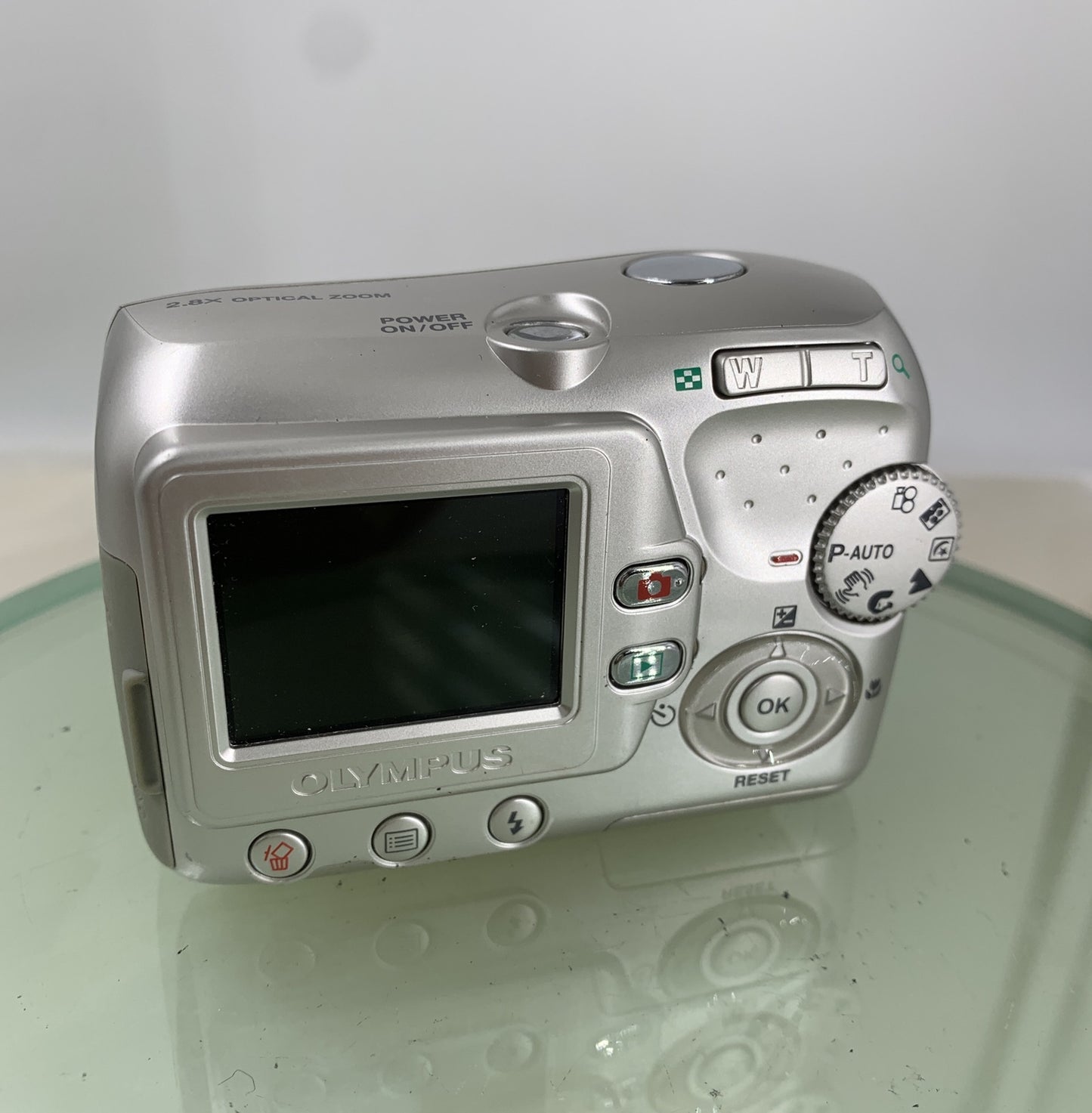Olympus Digital Camera FE-115 5.0MP Silver GOOD CONDITION - Tested - 7824