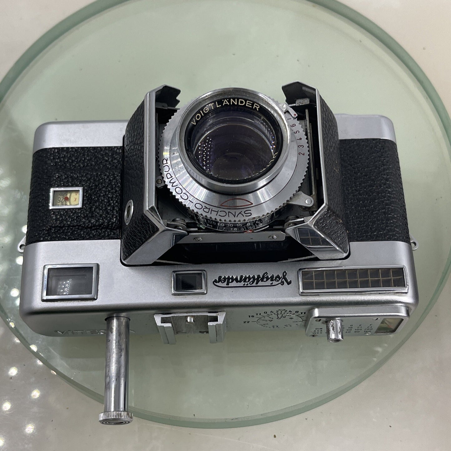 Voigtlander Vitessa L 35mm Rangefinder Camera with Ultron 50mm f/2 LensTESTED4869