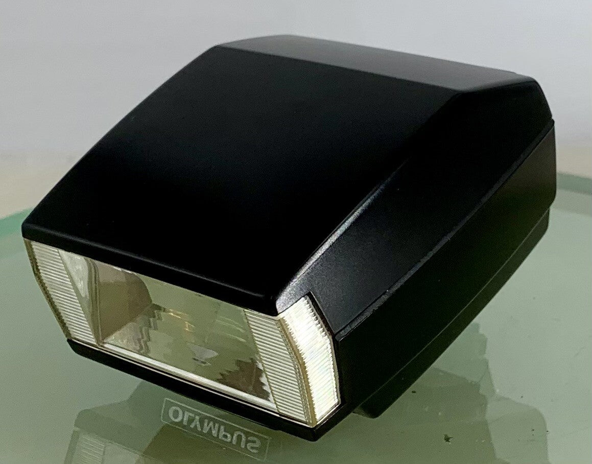 Olympus OM System ELECTRONIC T20 Flash Gun FOR CAMERA + COVER TESTED - 3444