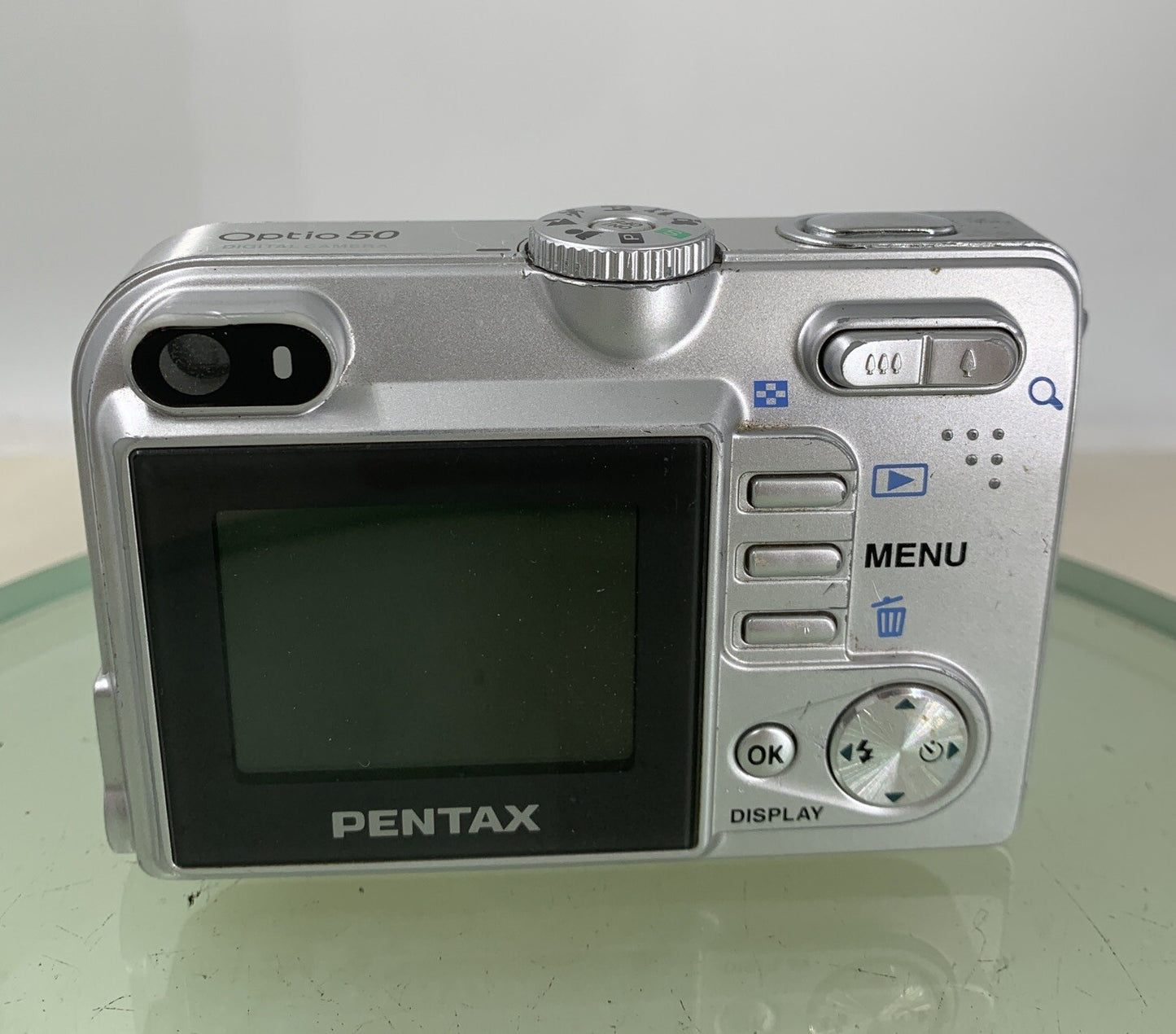 Pentax Optio 50L 5.0MP Digital Camera - Silver NO CHARGER NO CARD TESTED - 315