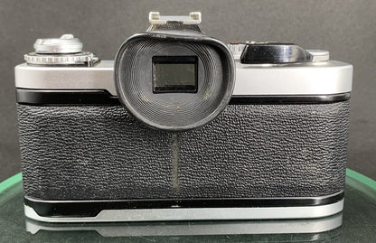 CANON AV-1 35mm FILM SLR CAMERA BODY ONLY  IN WORKING ORDER #1013