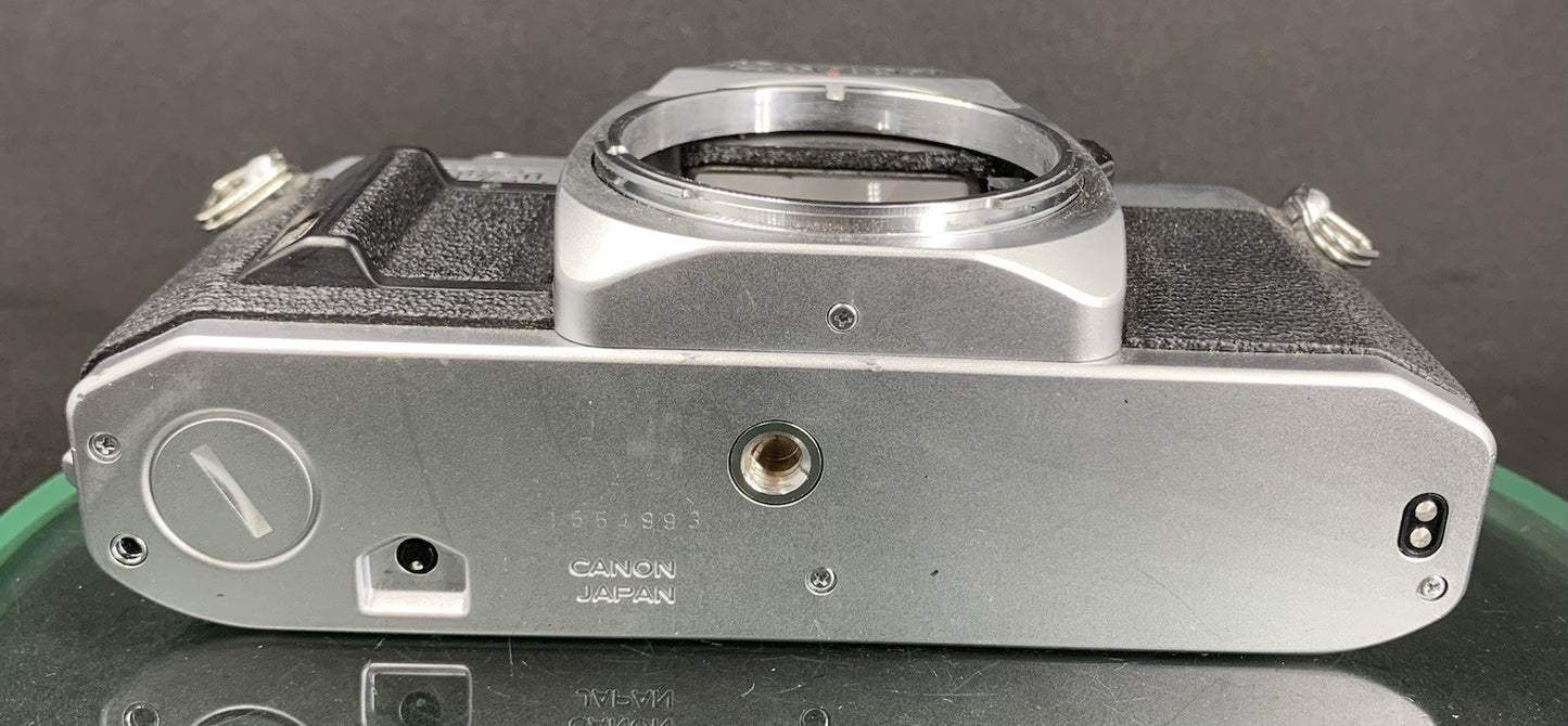 CANON AV-1 35mm FILM SLR CAMERA BODY ONLY  IN WORKING ORDER #1017