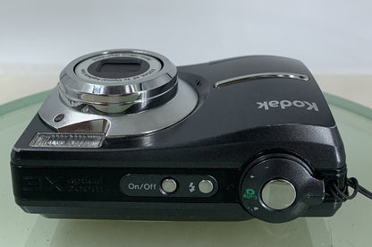 KODAK EASYSHARE C613 BLACK DIGITAL CAMERA NO CARD NO CHARGER TESTED - 5617