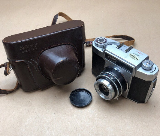 OSHIRO SPINNY 1956 JAPAN  SLR 35MM RARE VINTAGE CAMERA +CASE NEAR MINT CONDITION0