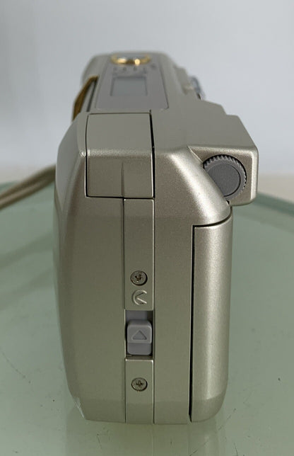 Nikon Lite Touch Zoom 120ED 35mm Film Point And Shoot Camera SILVER TESTED - 9413