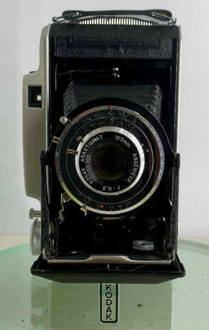 Kodak 6.3 Model 21 with 105mm 1:6.3 Angieux Anastigmat + CASE, TESTED #422