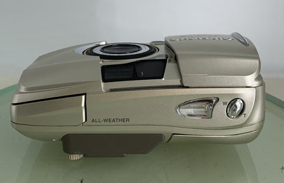 Olympus µmju:-III Zoom Wide 100 - 35mm Compact Film Camera Silver Point & Shoot7