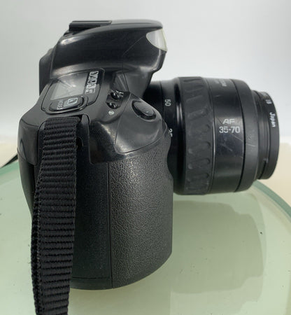 Minolta Dynax 300 SI SLR FILM CAMERA + 35-70mm Lens BLACK COLOR TESTED - 6107