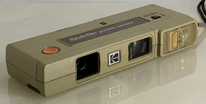 Rare Vintage Retro 1979 Kodak Stylelite Pocket Camera Takes 110 Film+Box+Tested1