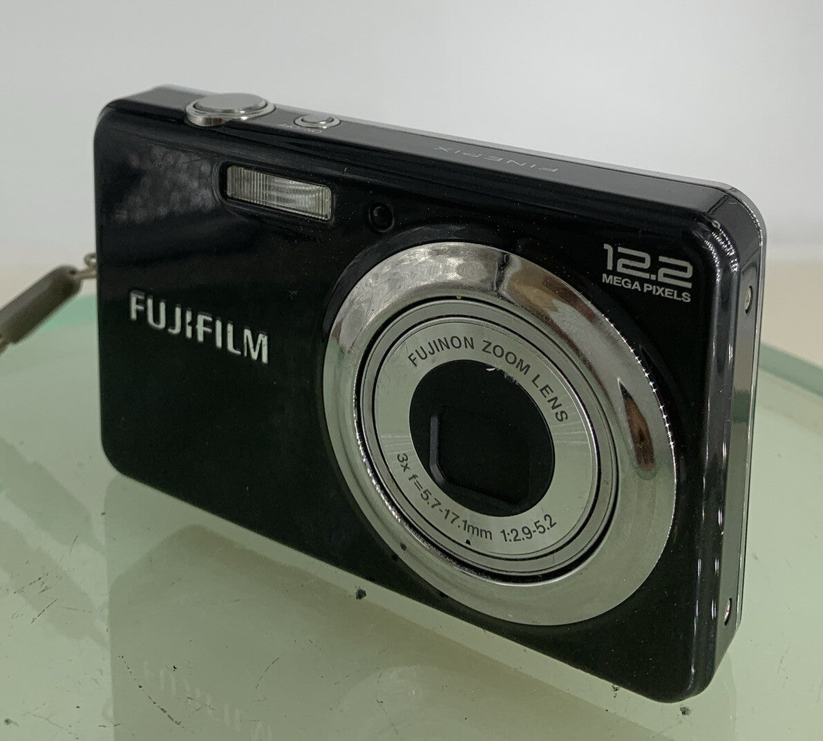 Fujifilm Digital Camera FinePix J32 12.2MP BLACK + CHARGER + WIRE TESTED - 9982