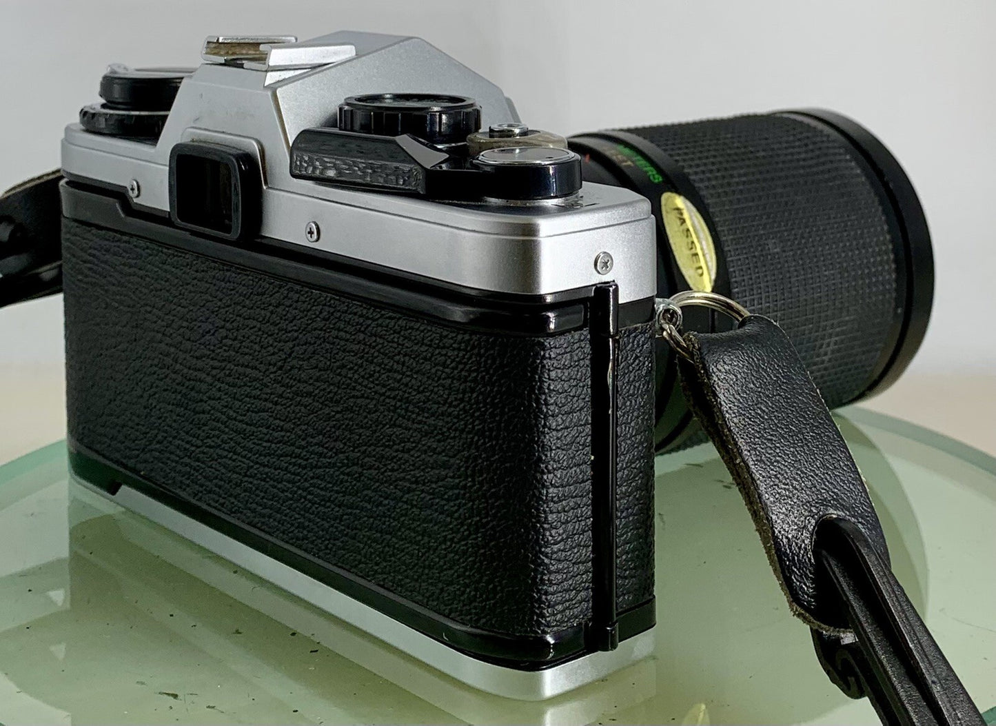 Olympus OM10 35mm SLR Film Camera +Vivitar  28-85mm Lens TESTED / WORKING #3103