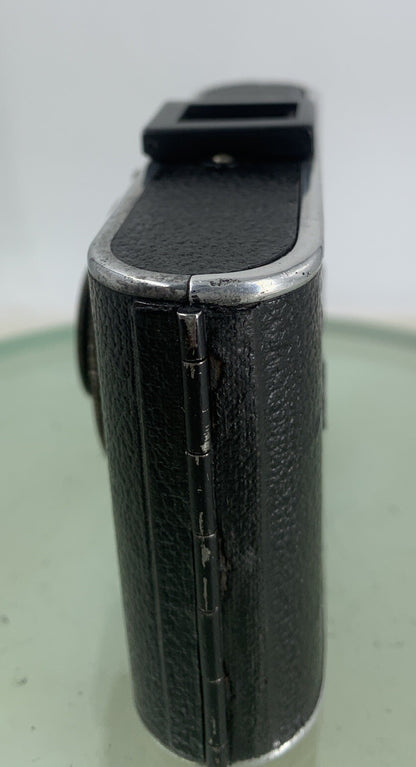 Kochmann Korelle 3x4 Folding Camera with Meyer Gorlitz 5cm F3.5  c.1931  #2013