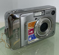 Fujifilm FINEPIX A400 COMPACT DIGITAL CAMERA SILVER 4.1 MP NO CARD- TESTED-3330
