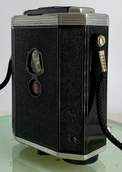Vintage Kodak Brownie Reflex Camera Made in England + Case - 3233