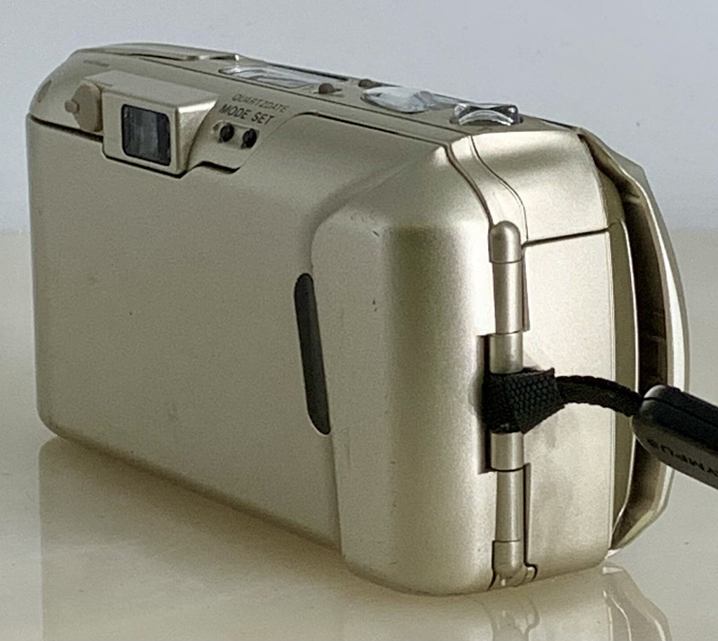 Olympus mju ii Zoom 80 35mm Ultra Compact Camera Beige All Weather  Working #813