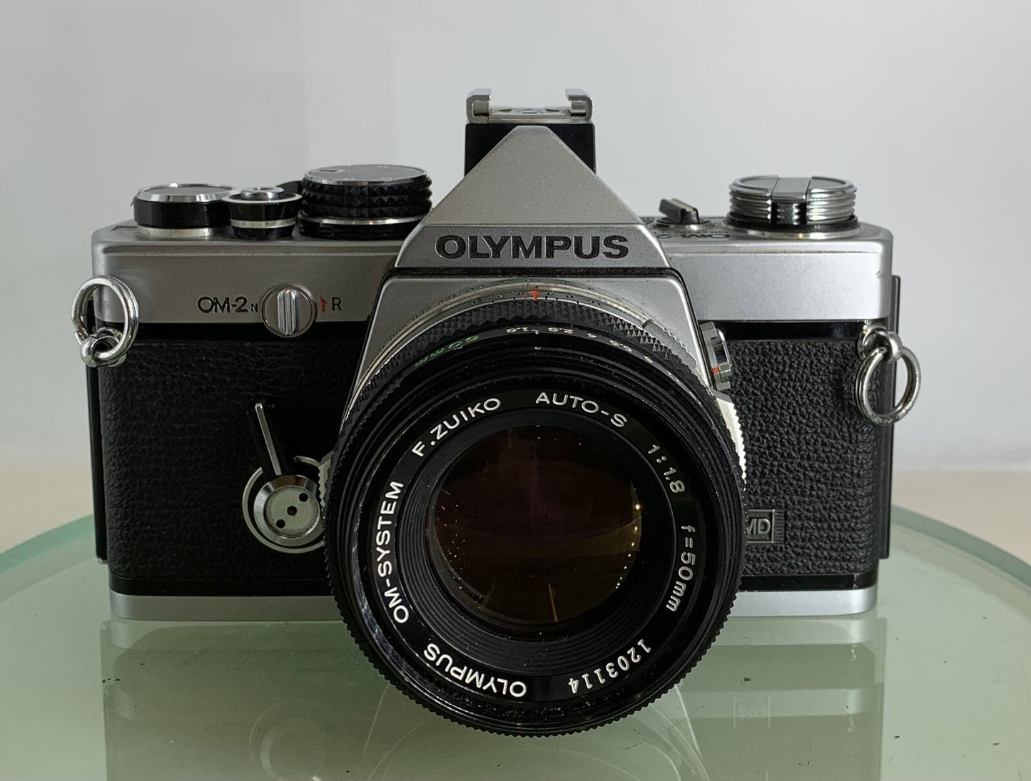 Olympus OM-2N MD 35mm Film SLR Manual Camera Olympus 50mm F/1.8 Zuiko Lens #1981
