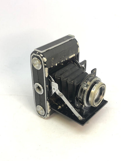 Zeiss Ikon Ikonta 521 1938-1954. Folding rollfilm camera.TESSAR 1:3.5 F=75mm 3322
