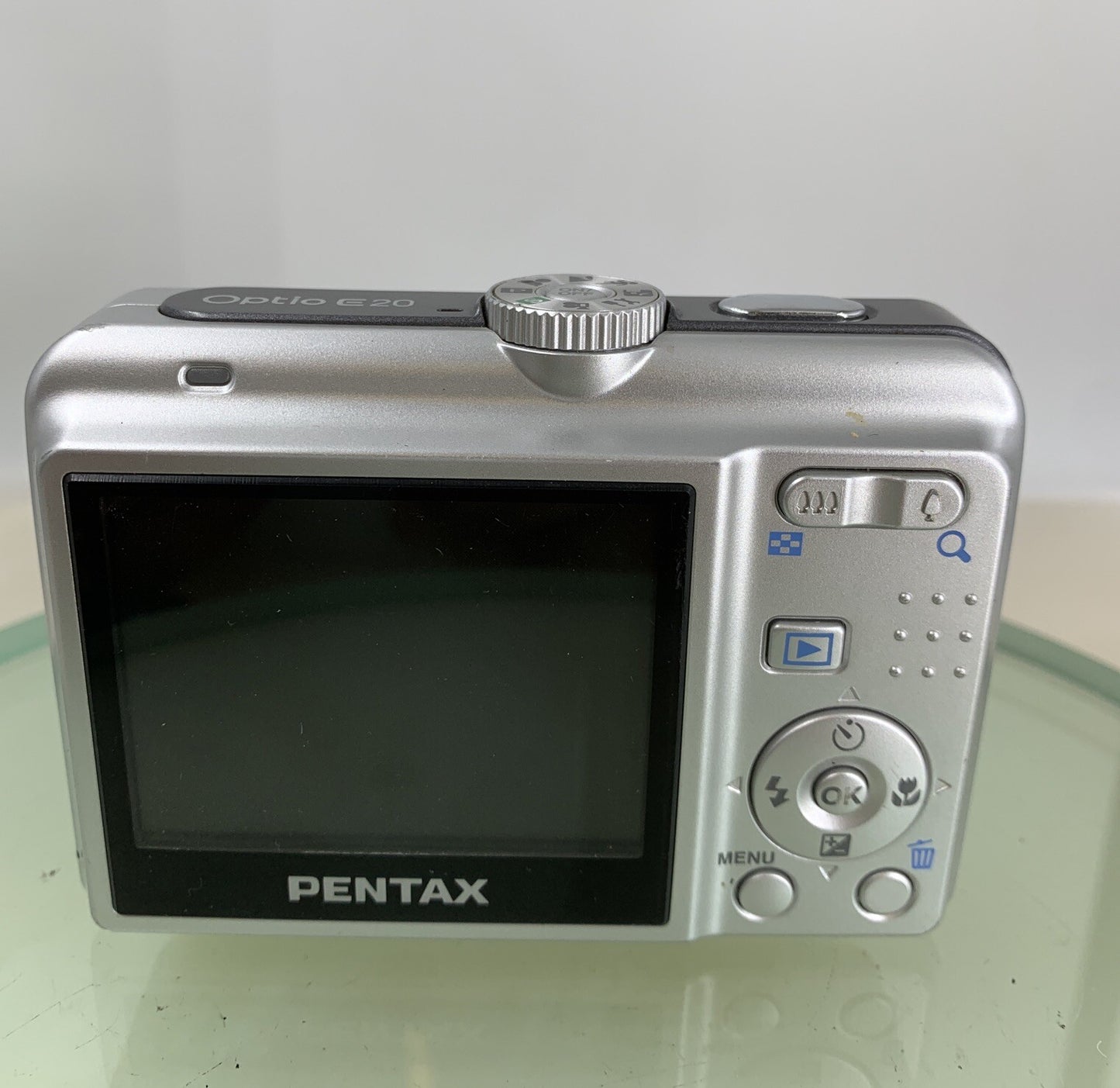 Pentax Optio E20 6mp Digital Film Camera With Case & 1.0GB SD Card Tested - 5924