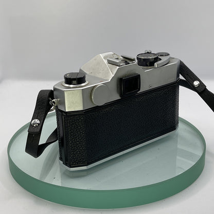 Yashica TL Electro 35mm Film Camera with Yashica Yashinon-DS f2 50mm Lens #8785