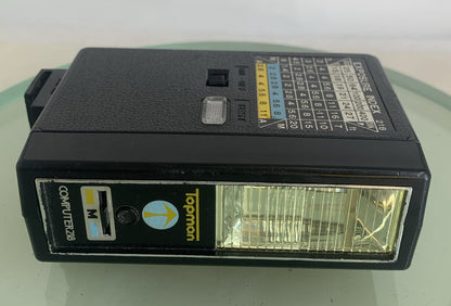 TAPMAN FLASH UNIT BLACK WORKING IN GOOD CONDITION CLEAN AND TESTED - 1480