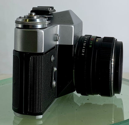 Vintage Zenit - B SLR Camera + HELIOS-44M-4 2/58 Lens + SILVER + TESTED - 652