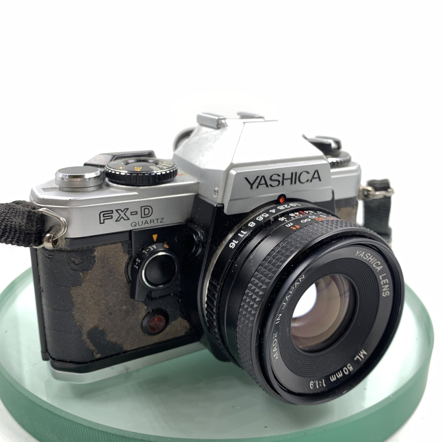 Yashica FX-D Quartz With Yashica DSB 50mm f/1.9 Lens  # TESTED # VGC # 8937