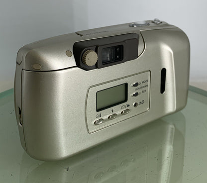 Olympus µmju:-III Zoom Wide 100 - 35mm Compact Film Camera Silver Point & Shoot4