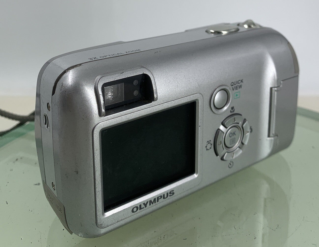 Olympus Digital Camera Camedia C-460 Zoom 4.0MP Silver WITH COVER Tested - 1014