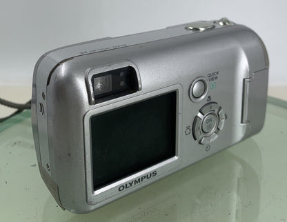 Olympus Digital Camera Camedia C-460 Zoom 4.0MP Silver WITH COVER Tested - 1014