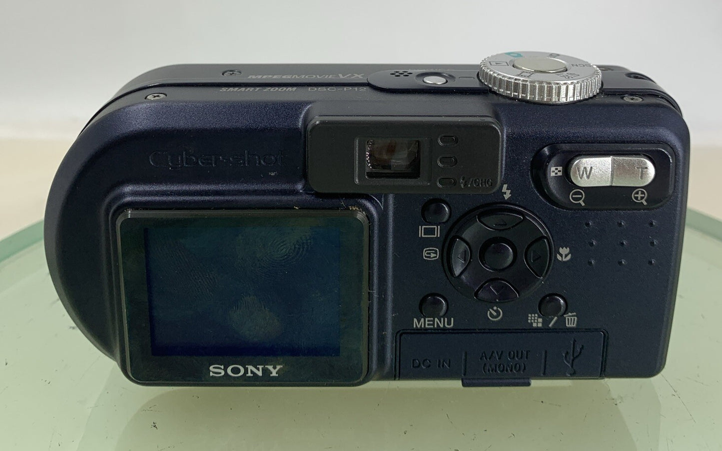 Sony CYBER-SHOT DSC-P12 5.0MP Digital Camera WITH CHARGER AND BAG TESTED - 6365